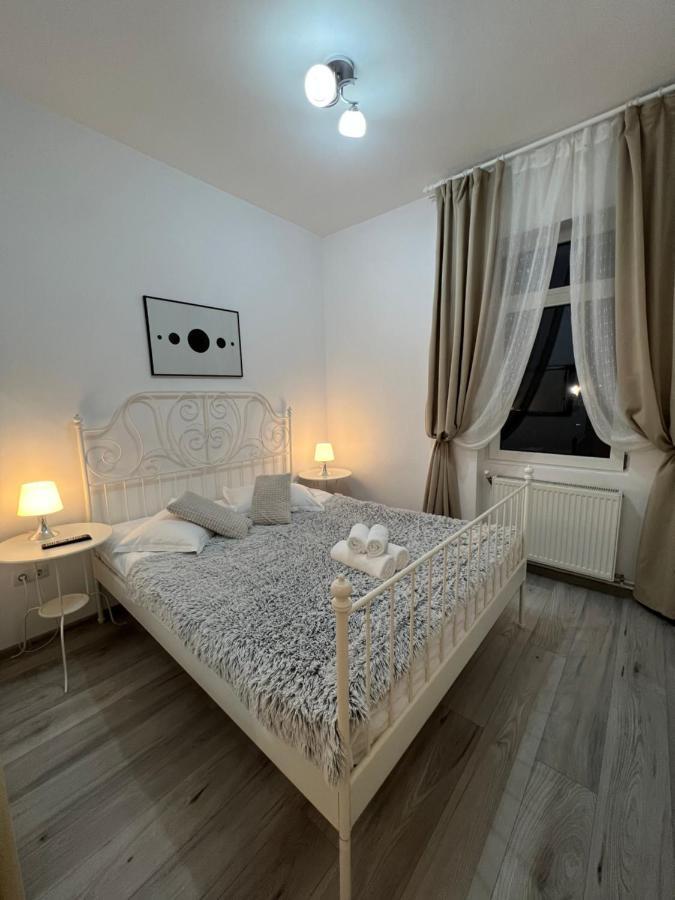 Apart City Center براشوف المظهر الخارجي الصورة